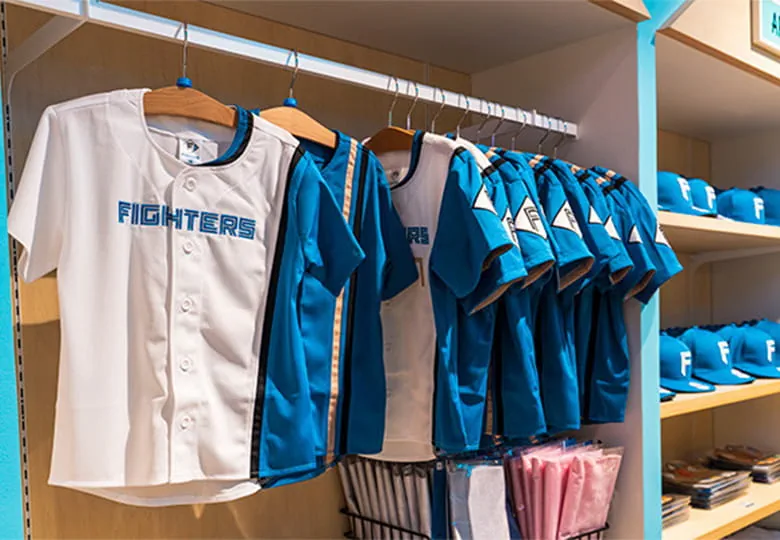 FIGHTERS FAMILY STORE 画像 2