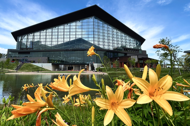 HOKKAIDO BALLPARK F VILLAGE | 北海道ボールパークFビレッジ